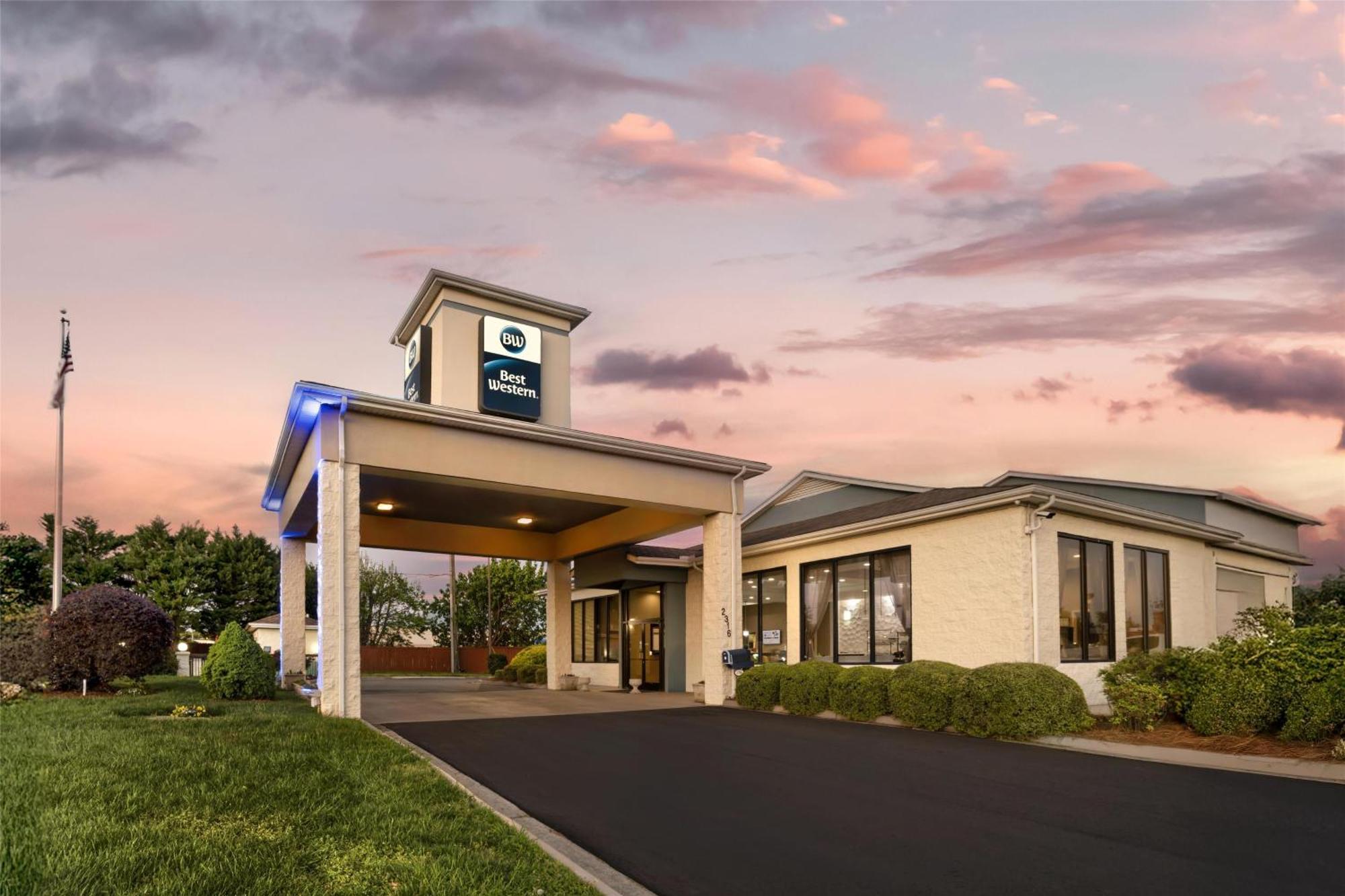 Best Western Inn & Suites Monroe Exteriör bild