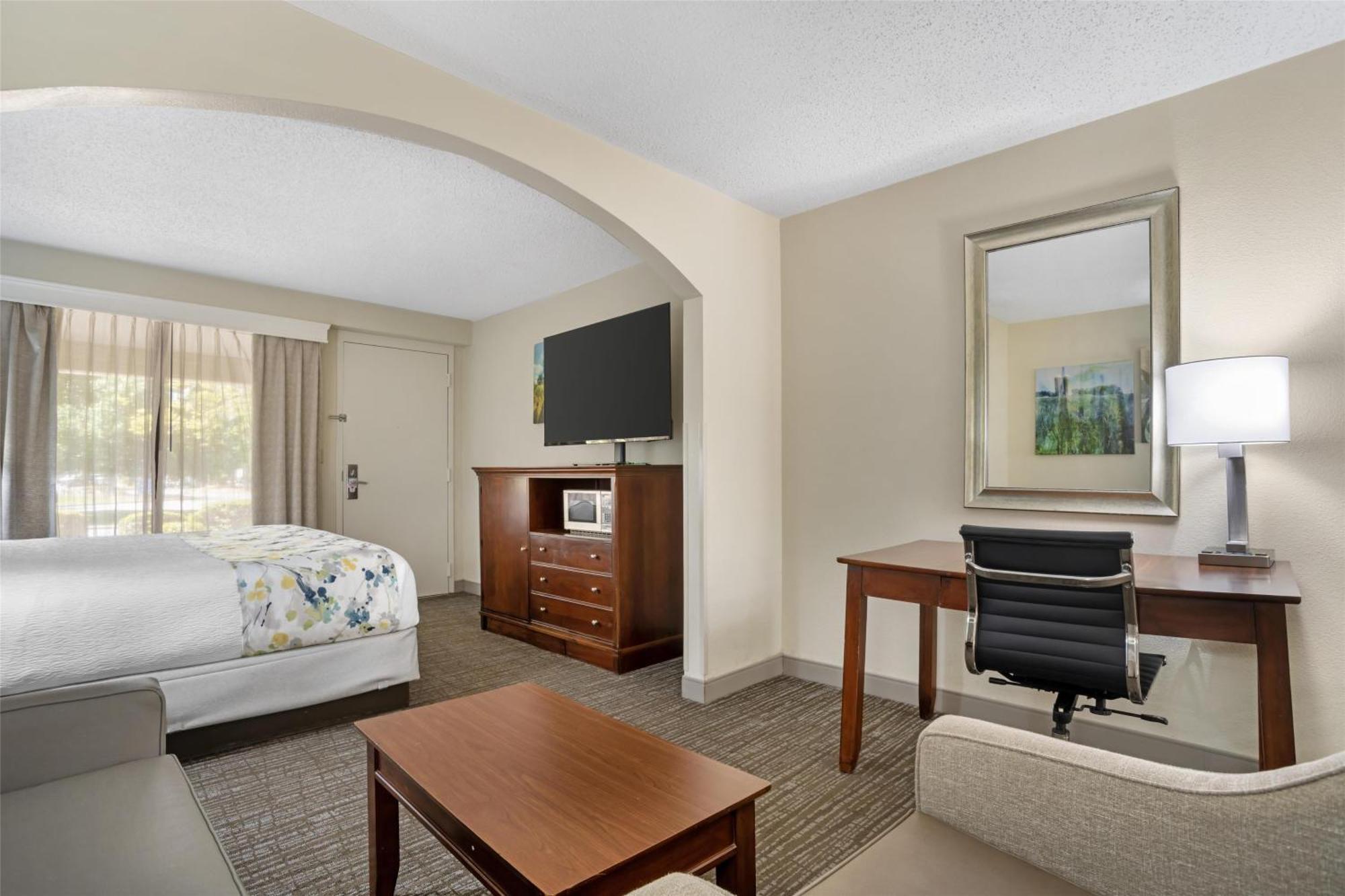 Best Western Inn & Suites Monroe Exteriör bild
